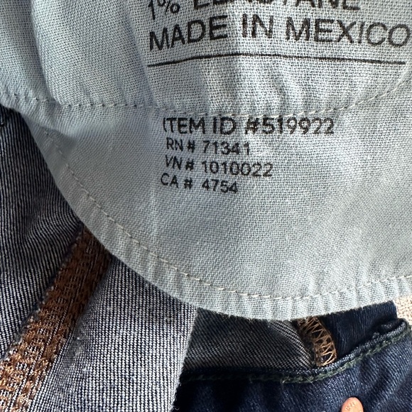 L.L. Bean Beanflex Bootcut Favorite Fit Jeans. 16 Petite. Dark wash. - Picture 8 of 12